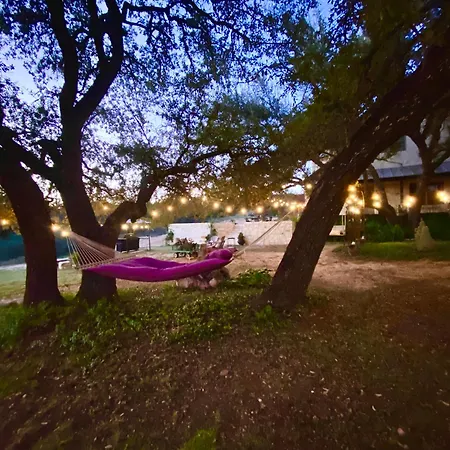 V700 Ranch Stays Marble Falls Exterior foto