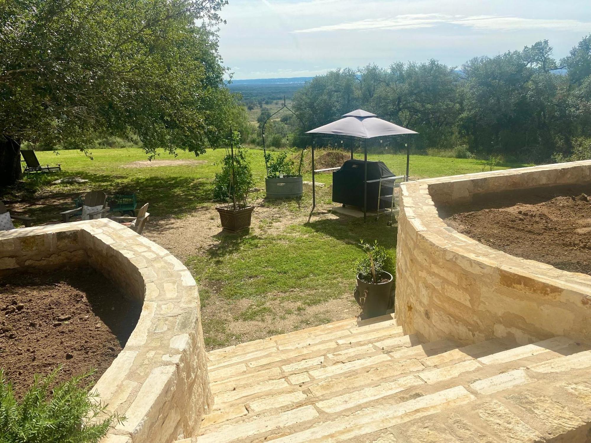 Villa V700 Ranch Marble Falls